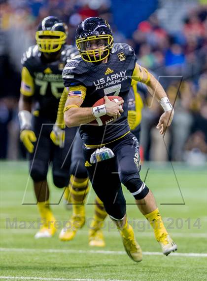 Thumbnail 2 in Army All-American Bowl photogallery.