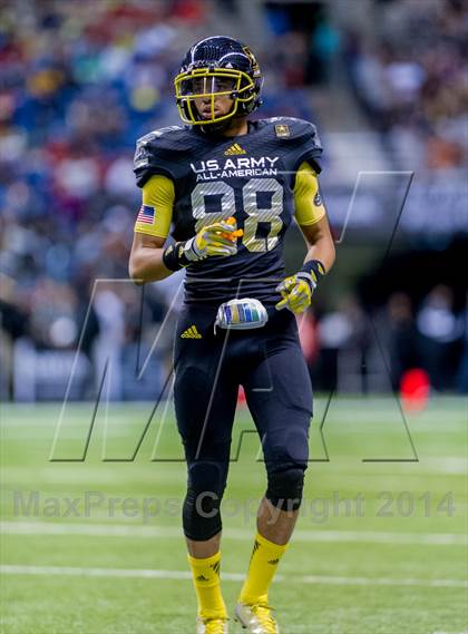 Thumbnail 3 in Army All-American Bowl photogallery.