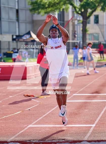 Thumbnail 1 in Eagle No Tax Relays (Triple Jump) photogallery.
