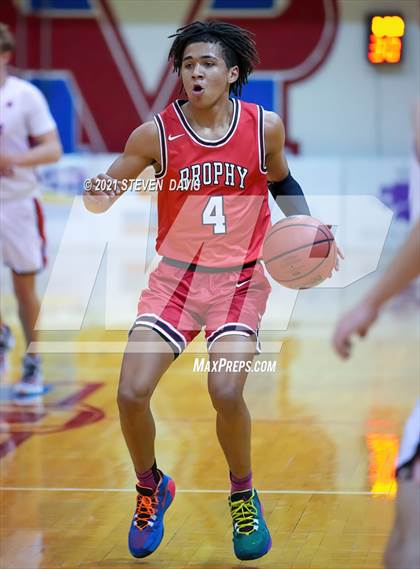 Thumbnail 1 in Regis Jesuit vs. Brophy College Prep photogallery.