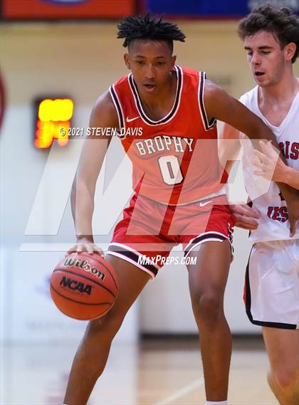 Thumbnail 2 in Regis Jesuit vs. Brophy College Prep photogallery.