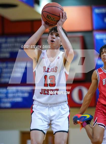 Thumbnail 2 in Regis Jesuit vs. Brophy College Prep photogallery.