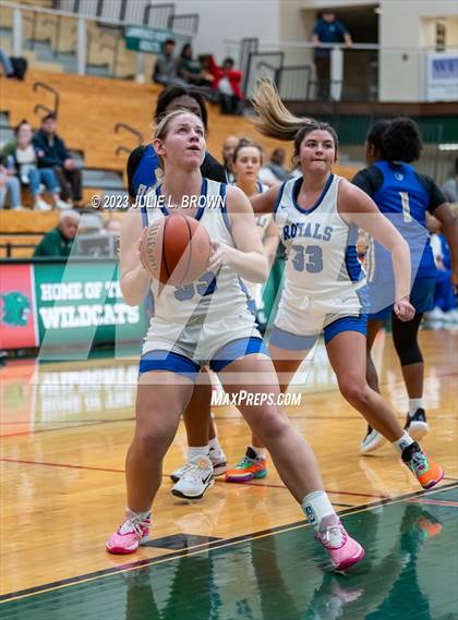 Thumbnail 2 in Eastern Hancock vs Elkhart (LN Holiday Invite) photogallery.
