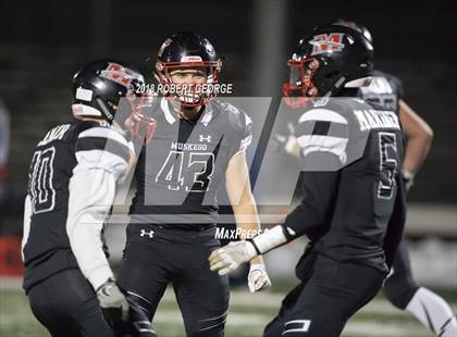 Thumbnail 1 in Muskego vs. Marquette University  (WIAA D1 State Qualifier) photogallery.