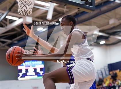 Thumbnail 1 in Franklin Central vs. Ben Davis (IHSAA 4A Sectional 11 semi-final) photogallery.