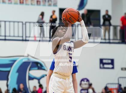 Thumbnail 1 in Franklin Central vs. Ben Davis (IHSAA 4A Sectional 11 semi-final) photogallery.