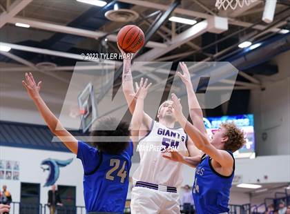 Thumbnail 1 in Franklin Central vs. Ben Davis (IHSAA 4A Sectional 11 semi-final) photogallery.