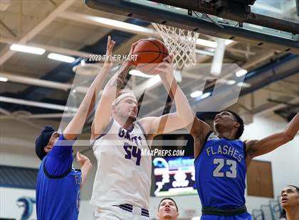 Thumbnail 3 in Franklin Central vs. Ben Davis (IHSAA 4A Sectional 11 semi-final) photogallery.