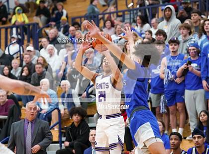 Thumbnail 2 in Franklin Central vs. Ben Davis (IHSAA 4A Sectional 11 semi-final) photogallery.