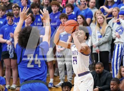 Thumbnail 3 in Franklin Central vs. Ben Davis (IHSAA 4A Sectional 11 semi-final) photogallery.