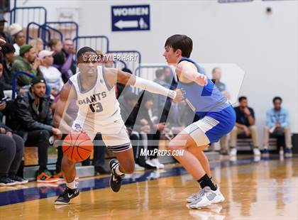 Thumbnail 3 in Franklin Central vs. Ben Davis (IHSAA 4A Sectional 11 semi-final) photogallery.