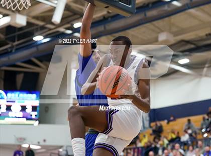 Thumbnail 1 in Franklin Central vs. Ben Davis (IHSAA 4A Sectional 11 semi-final) photogallery.