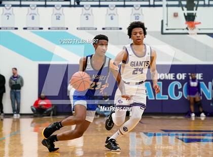 Thumbnail 1 in Franklin Central vs. Ben Davis (IHSAA 4A Sectional 11 semi-final) photogallery.
