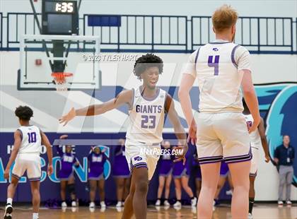 Thumbnail 2 in Franklin Central vs. Ben Davis (IHSAA 4A Sectional 11 semi-final) photogallery.