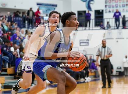 Thumbnail 1 in Franklin Central vs. Ben Davis (IHSAA 4A Sectional 11 semi-final) photogallery.