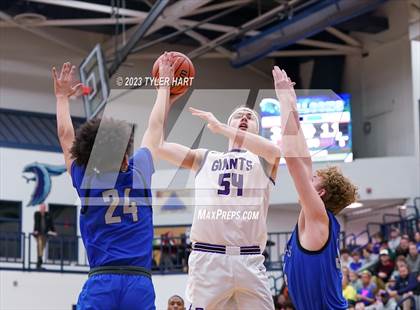 Thumbnail 2 in Franklin Central vs. Ben Davis (IHSAA 4A Sectional 11 semi-final) photogallery.
