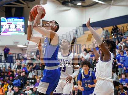 Thumbnail 3 in Franklin Central vs. Ben Davis (IHSAA 4A Sectional 11 semi-final) photogallery.