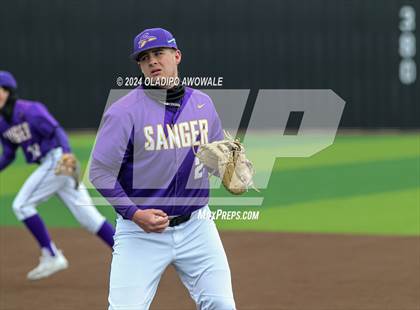Thumbnail 1 in Sanger vs. Princeton photogallery.