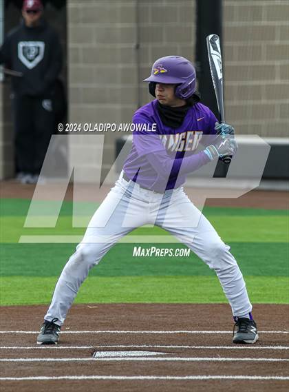 Thumbnail 3 in Sanger vs. Princeton photogallery.