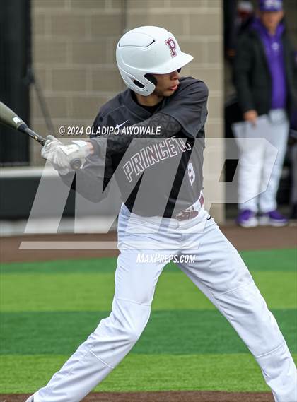 Thumbnail 2 in Sanger vs. Princeton photogallery.