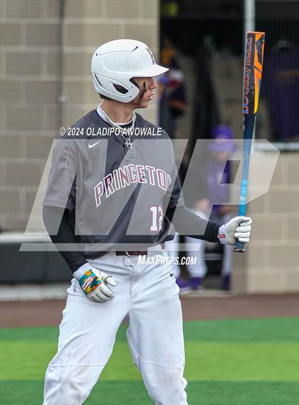 Thumbnail 2 in Sanger vs. Princeton photogallery.