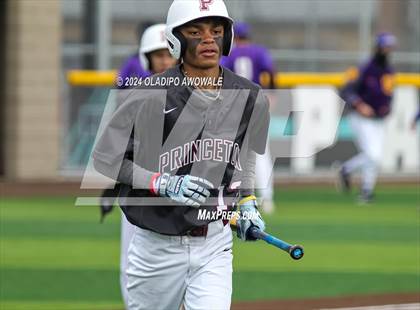 Thumbnail 3 in Sanger vs. Princeton photogallery.