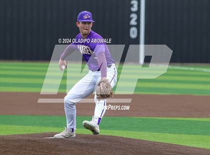 Thumbnail 3 in Sanger vs. Princeton photogallery.