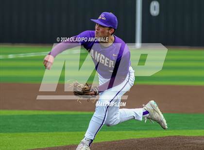 Thumbnail 2 in Sanger vs. Princeton photogallery.