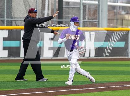 Thumbnail 3 in Sanger vs. Princeton photogallery.