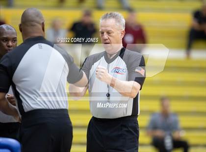 Thumbnail 2 in Woodward Academy vs Warner Robins (GHSA 5A Final Four Playoff) photogallery.