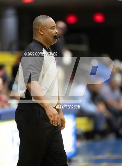 Thumbnail 1 in Woodward Academy vs Warner Robins (GHSA 5A Final Four Playoff) photogallery.