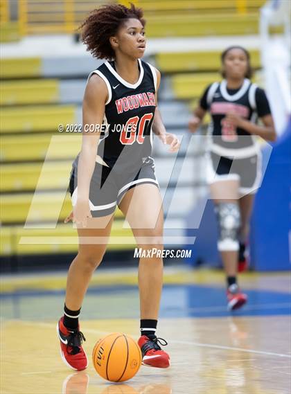 Thumbnail 2 in Woodward Academy vs Warner Robins (GHSA 5A Final Four Playoff) photogallery.
