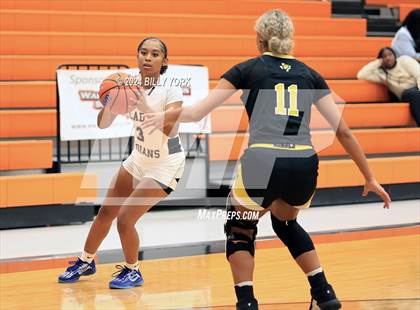 Thumbnail 2 in Grand Saline vs Malakoff photogallery.