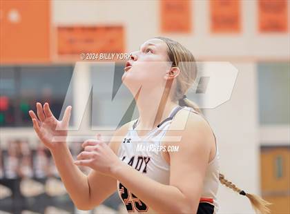 Thumbnail 3 in Grand Saline vs Malakoff photogallery.