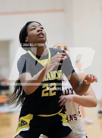 Thumbnail 3 in Grand Saline vs Malakoff photogallery.