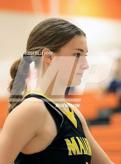 Thumbnail 2 in Grand Saline vs Malakoff photogallery.