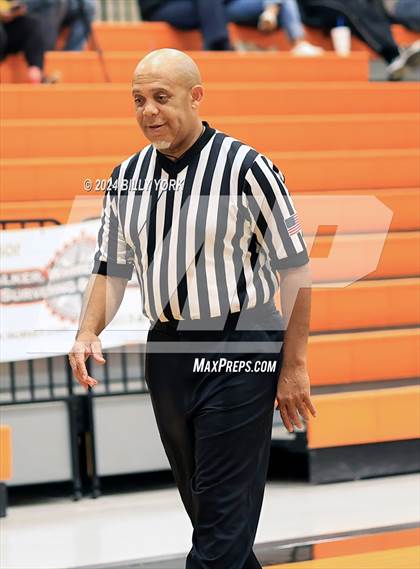 Thumbnail 3 in Grand Saline vs Malakoff photogallery.