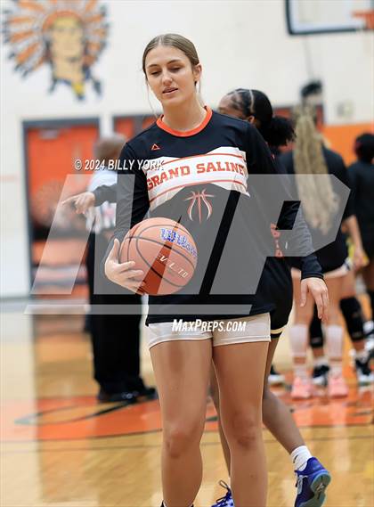 Thumbnail 1 in Grand Saline vs Malakoff photogallery.