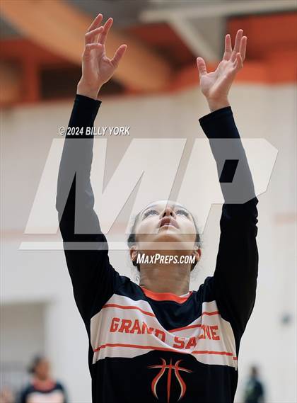 Thumbnail 1 in Grand Saline vs Malakoff photogallery.