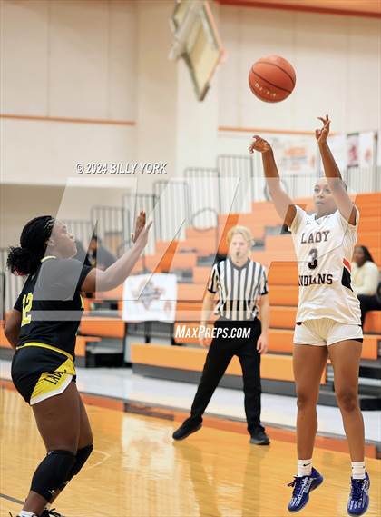 Thumbnail 2 in Grand Saline vs Malakoff photogallery.