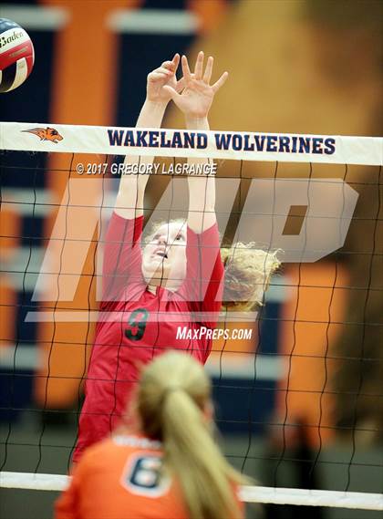 Thumbnail 2 in Liberty vs Wakeland photogallery.