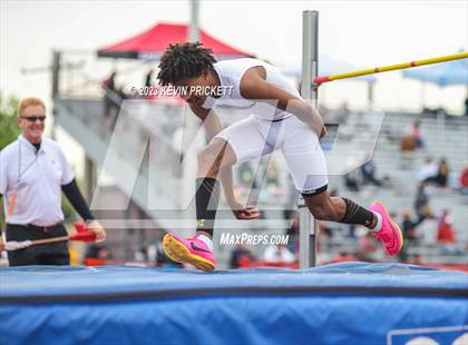 Thumbnail 1 in CHSAA Track and Field 5A Championships (Boys High Jump) photogallery.