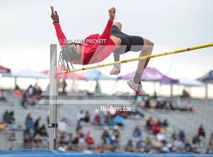 Thumbnail 3 in CHSAA Track and Field 5A Championships (Boys High Jump) photogallery.