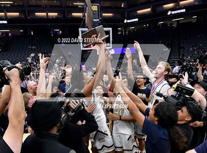 Thumbnail 2 in Foothill vs. Elk Grove (CIF State D2 Final) photogallery.