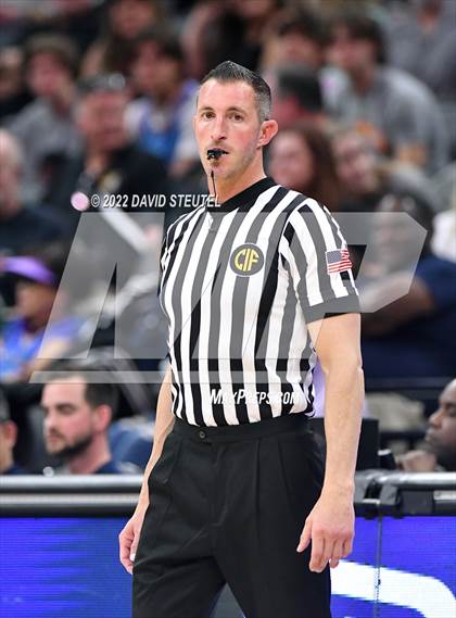 Thumbnail 2 in Foothill vs. Elk Grove (CIF State D2 Final) photogallery.
