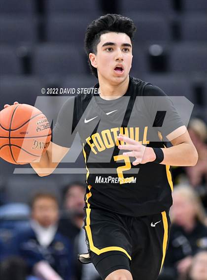 Thumbnail 2 in Foothill vs. Elk Grove (CIF State D2 Final) photogallery.