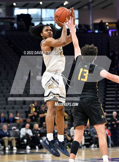 Thumbnail 2 in Foothill vs. Elk Grove (CIF State D2 Final) photogallery.