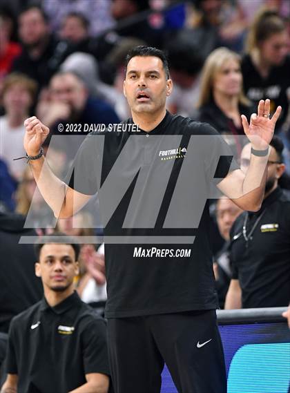 Thumbnail 1 in Foothill vs. Elk Grove (CIF State D2 Final) photogallery.