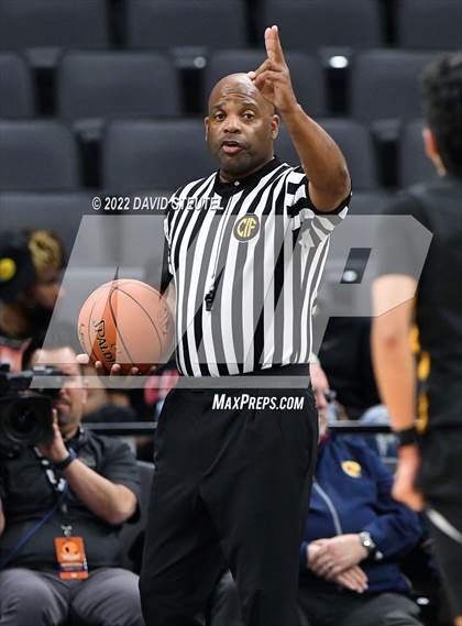 Thumbnail 2 in Foothill vs. Elk Grove (CIF State D2 Final) photogallery.