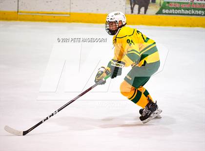 Thumbnail 1 in Morris Knolls @ Morristown-Beard (Mennen Cup Final) photogallery.